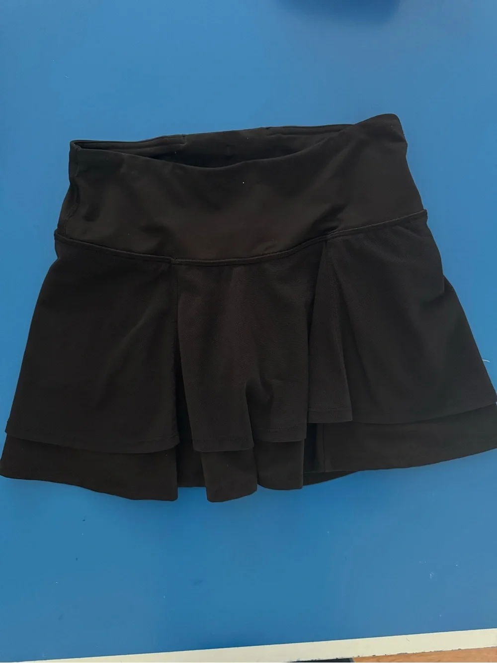 Iviva- Lululemon Tennis Skirt with Built-In Shorts. Like New. Size 10